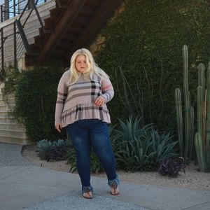 Pants - Fringe jeans Pants - Fringe jeans